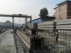 洪梅新庄一桥完成的空心板